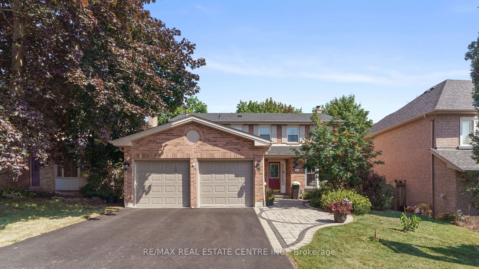 1857 Parkside Dr