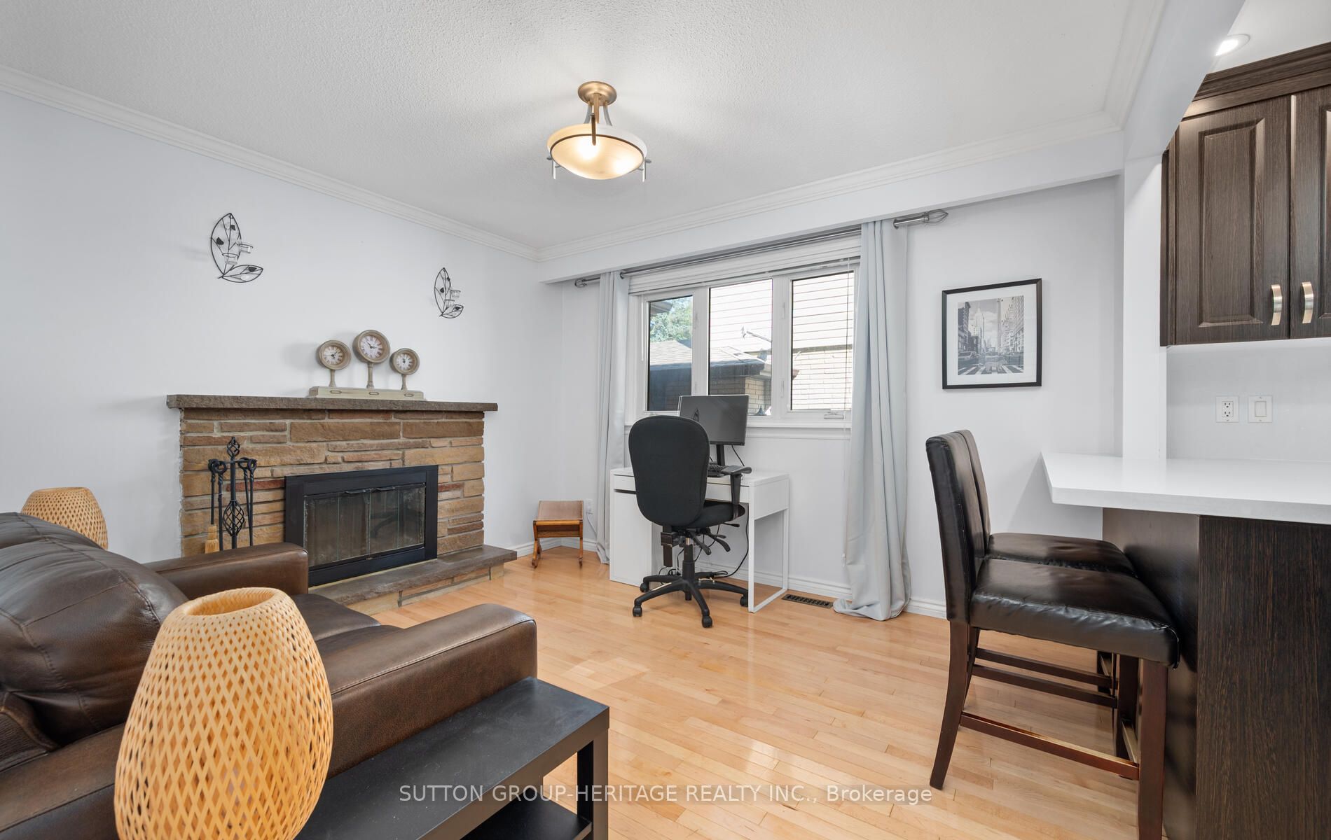 589 Creekview Circ