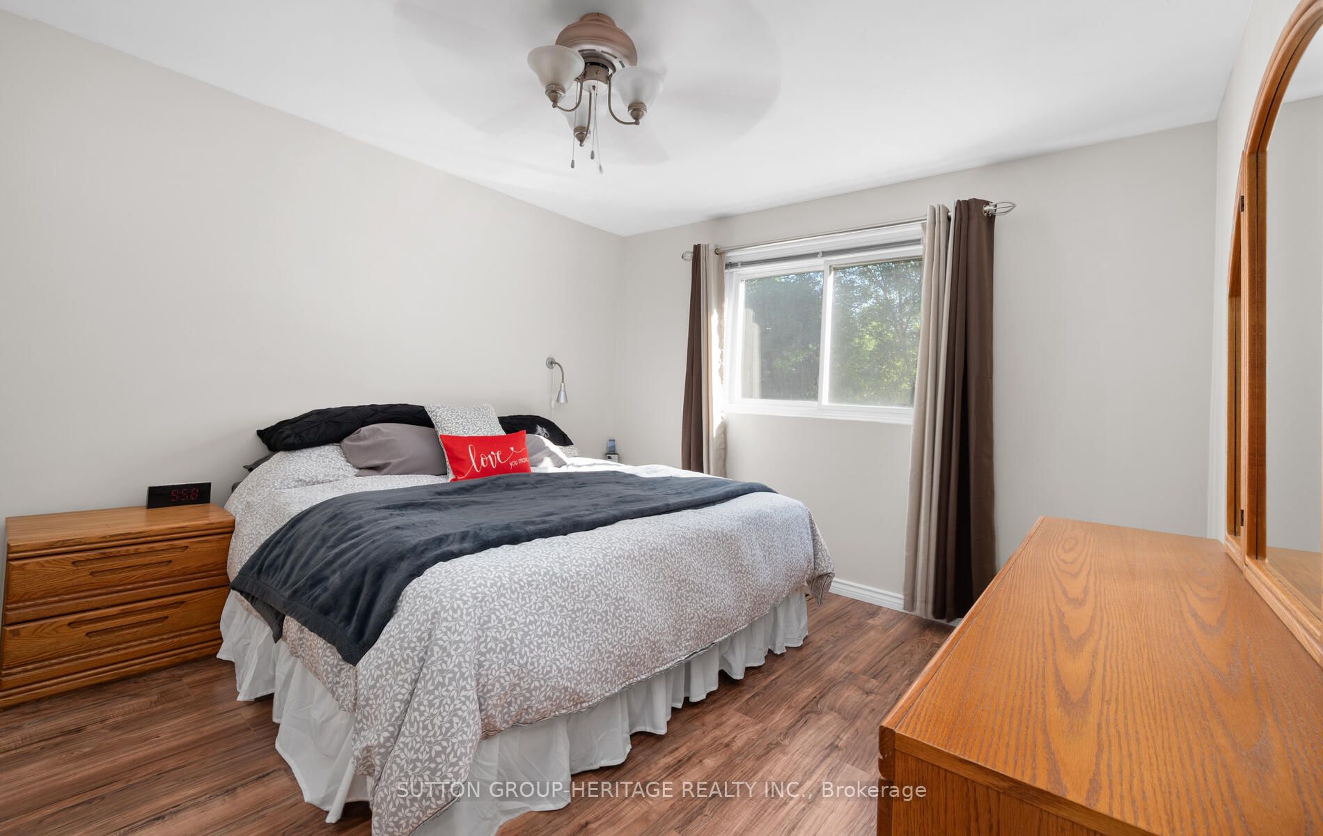 589 Creekview Circ