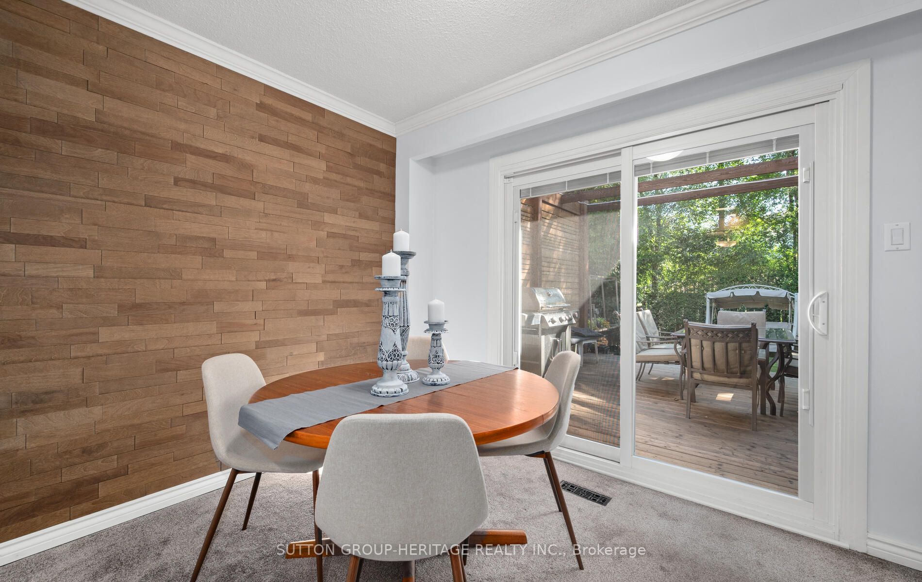 589 Creekview Circ