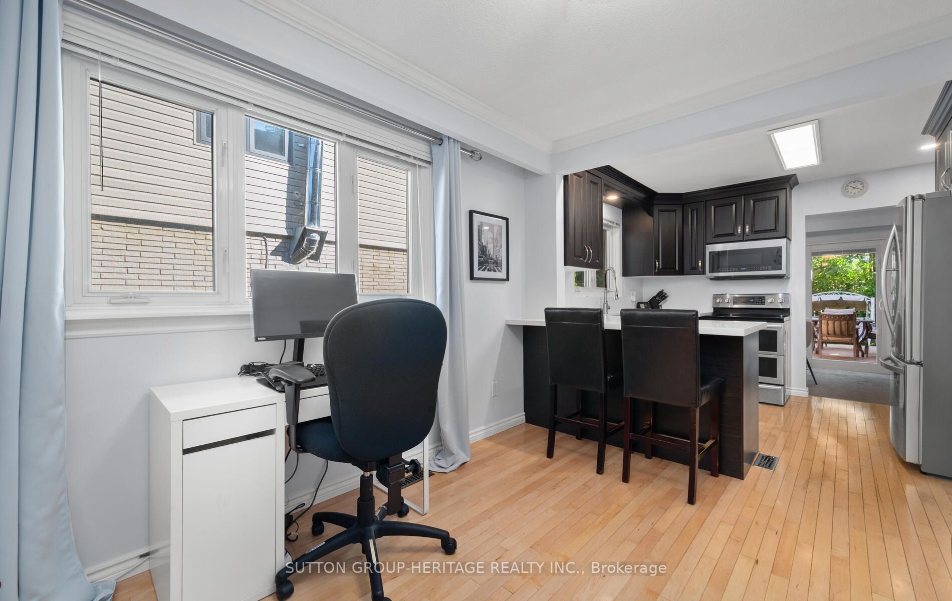 589 Creekview Circ