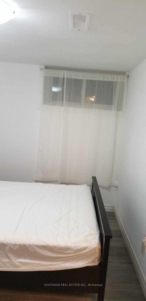 12 Flerimac Rd, #Bsmt Rm