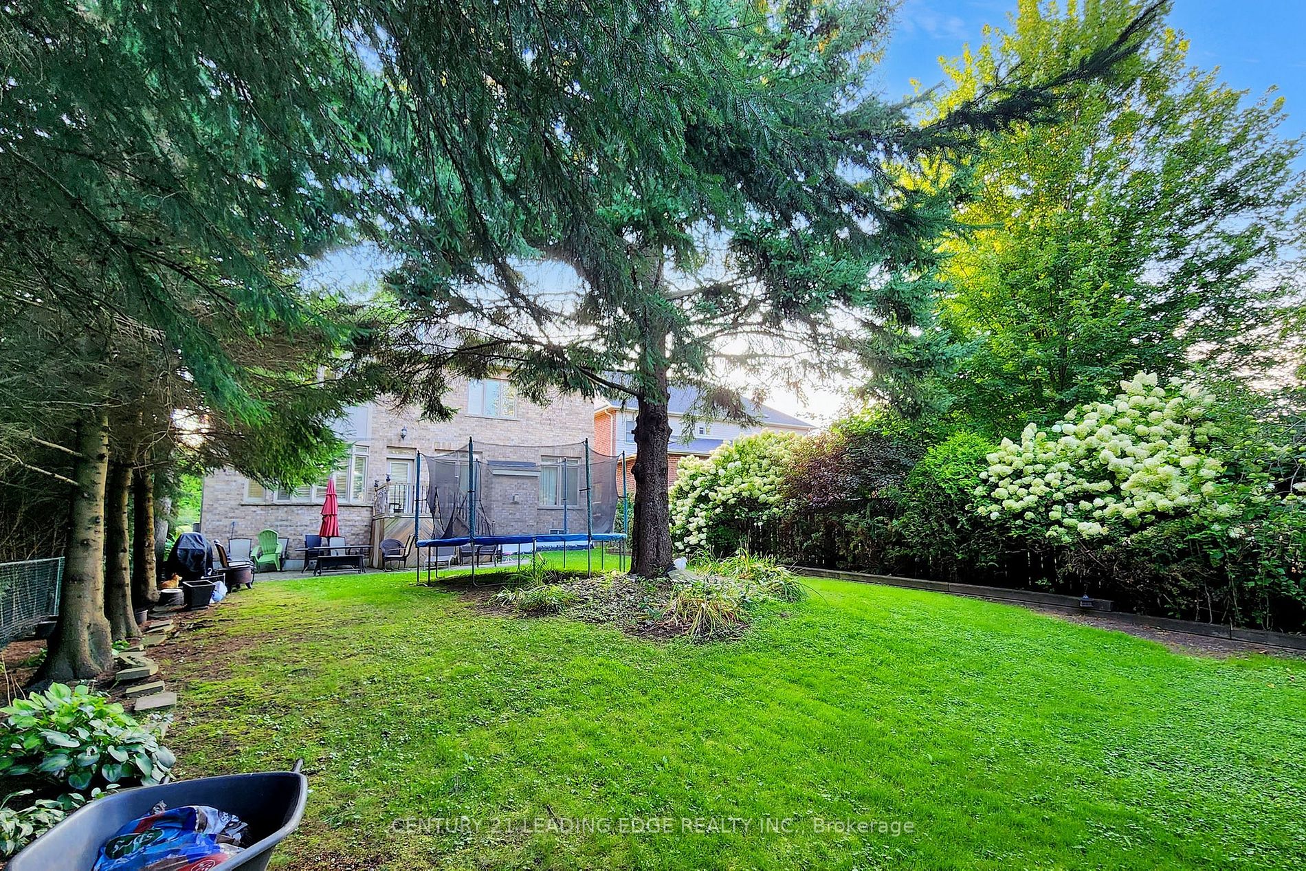 473 Oakwood Drive