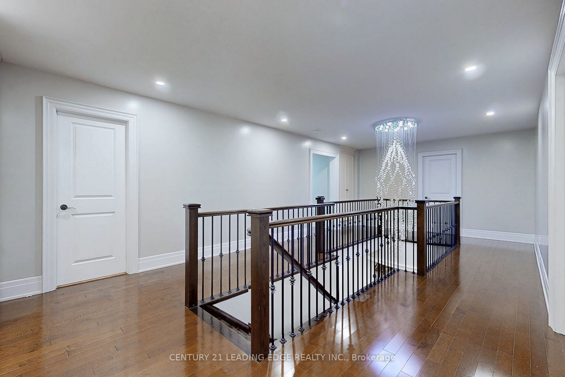 473 Oakwood Drive