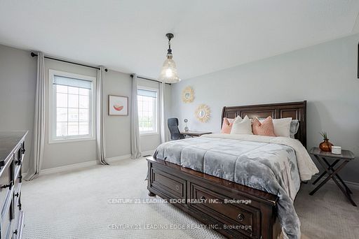 6 North Glen Blvd