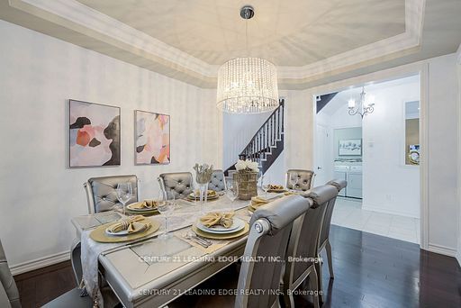 6 North Glen Blvd