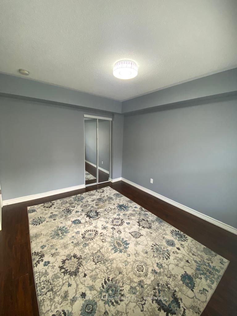 1584 Brandy Crt S