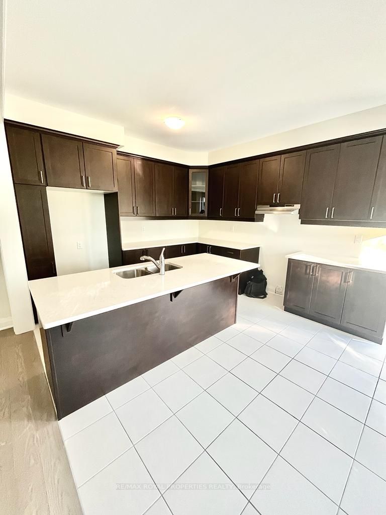 3246 Chimney Swift Cres