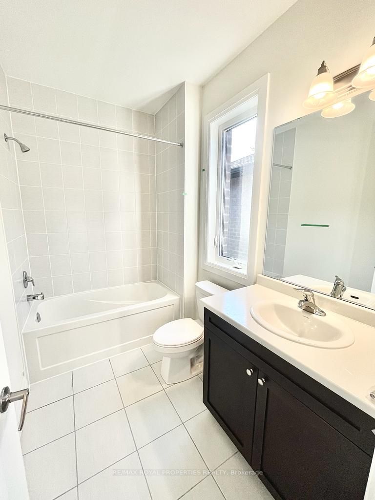 3246 Chimney Swift Cres