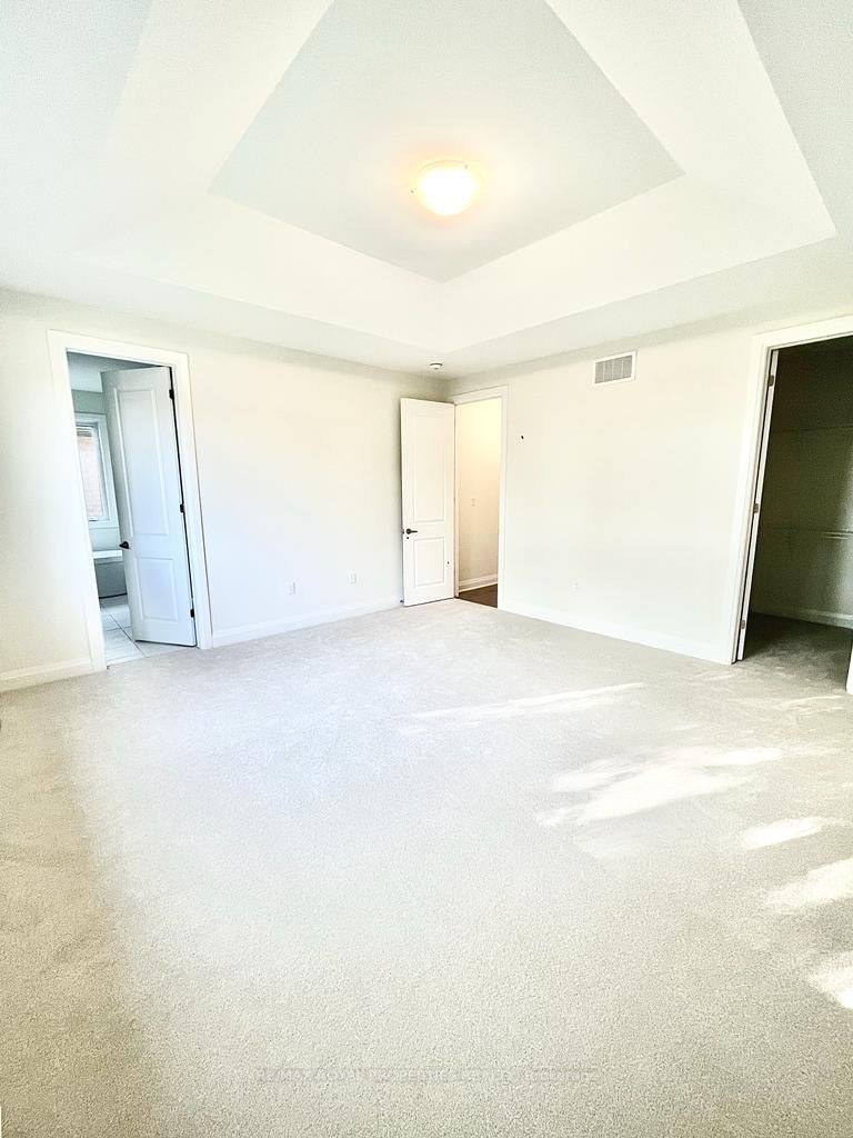 3246 Chimney Swift Cres