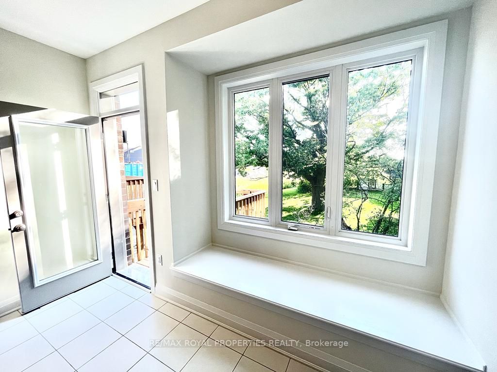 3246 Chimney Swift Cres