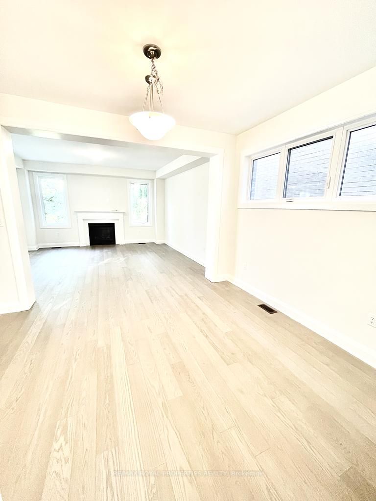 3246 Chimney Swift Cres