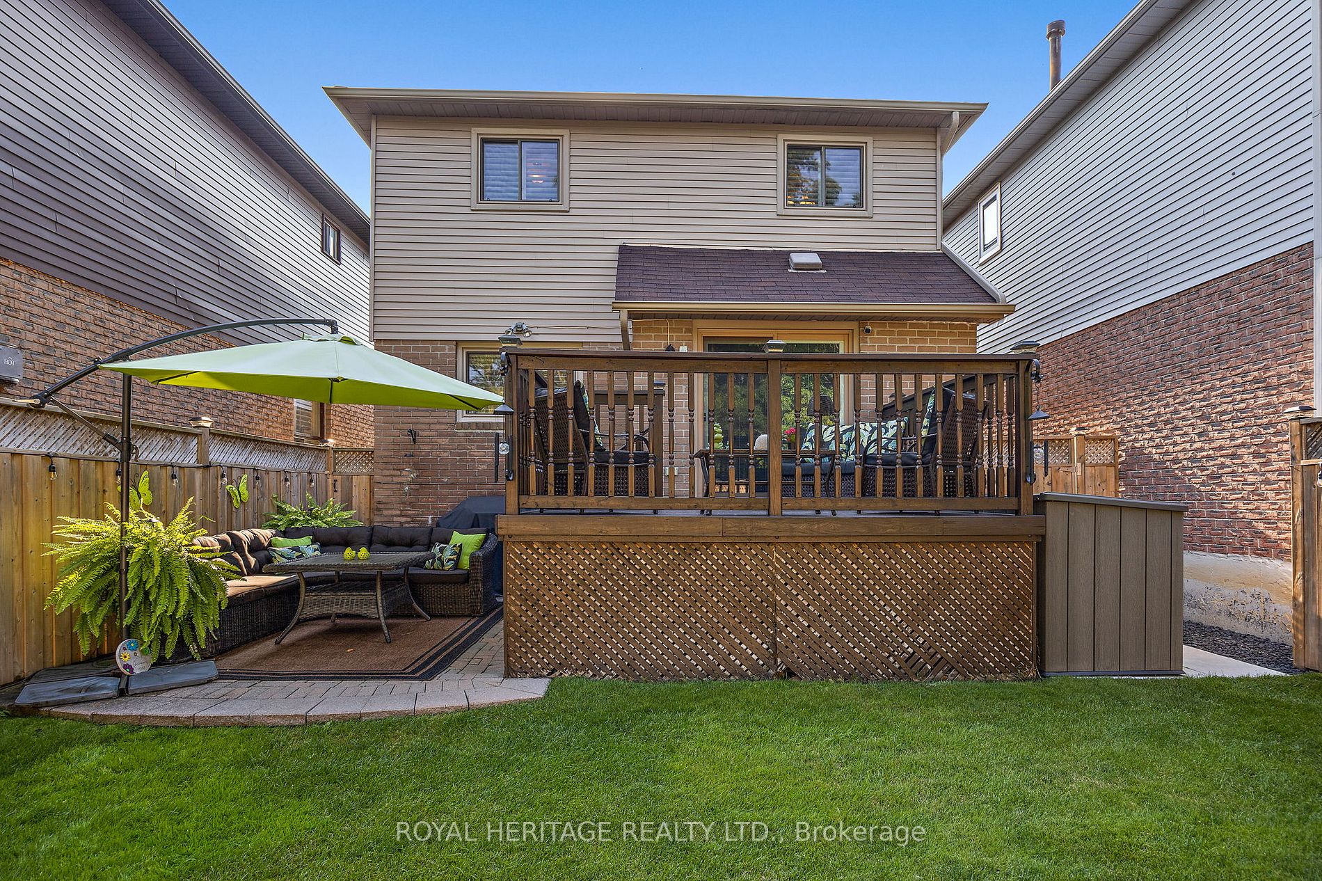 33 Harman Dr N