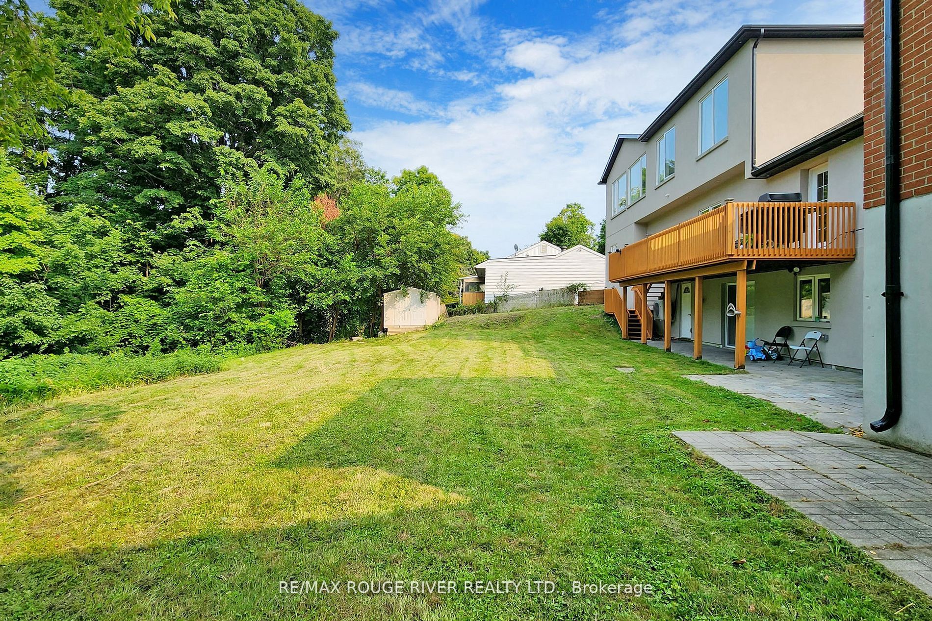 181 Ridgewood Road