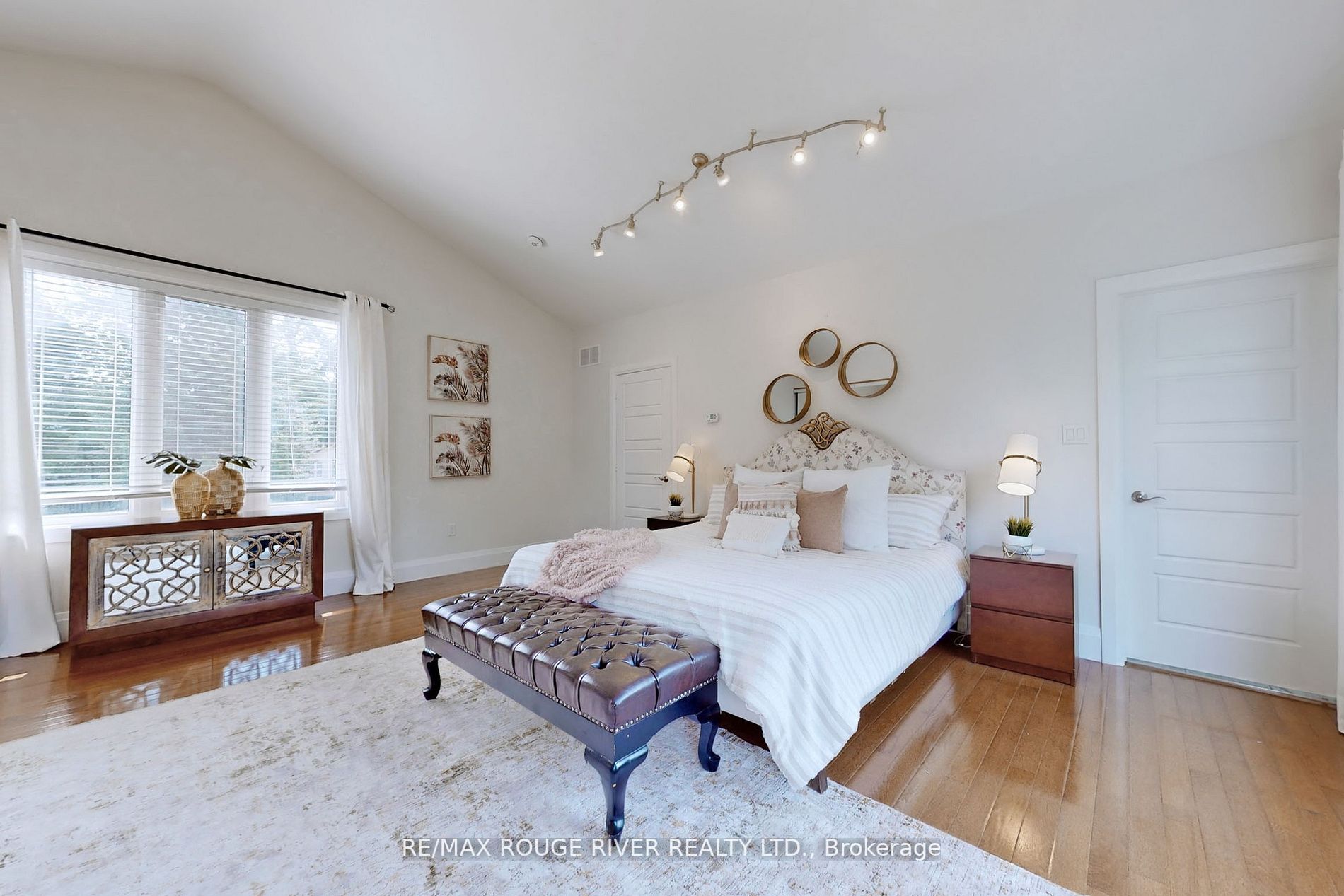 181 Ridgewood Road