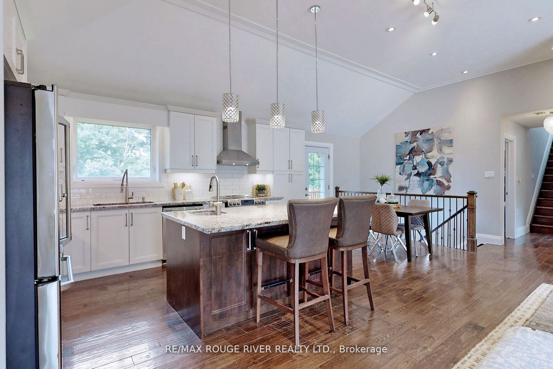 181 Ridgewood Road