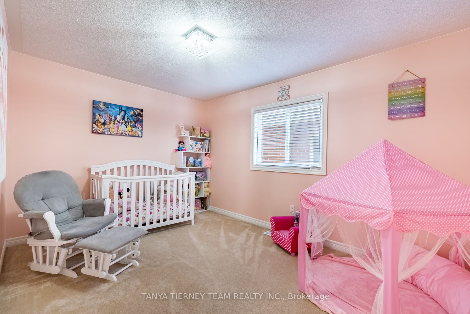 21 Corsham Drive