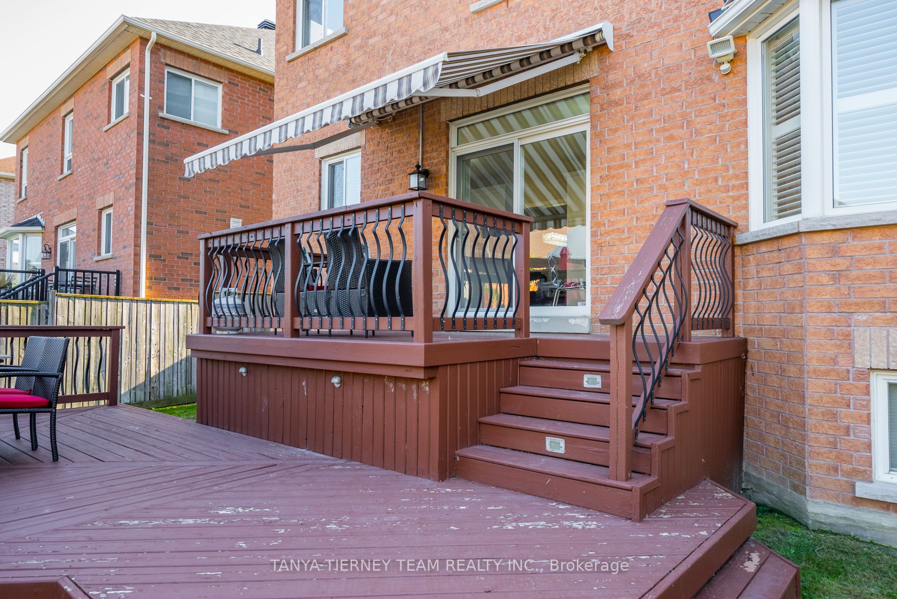 21 Corsham Drive