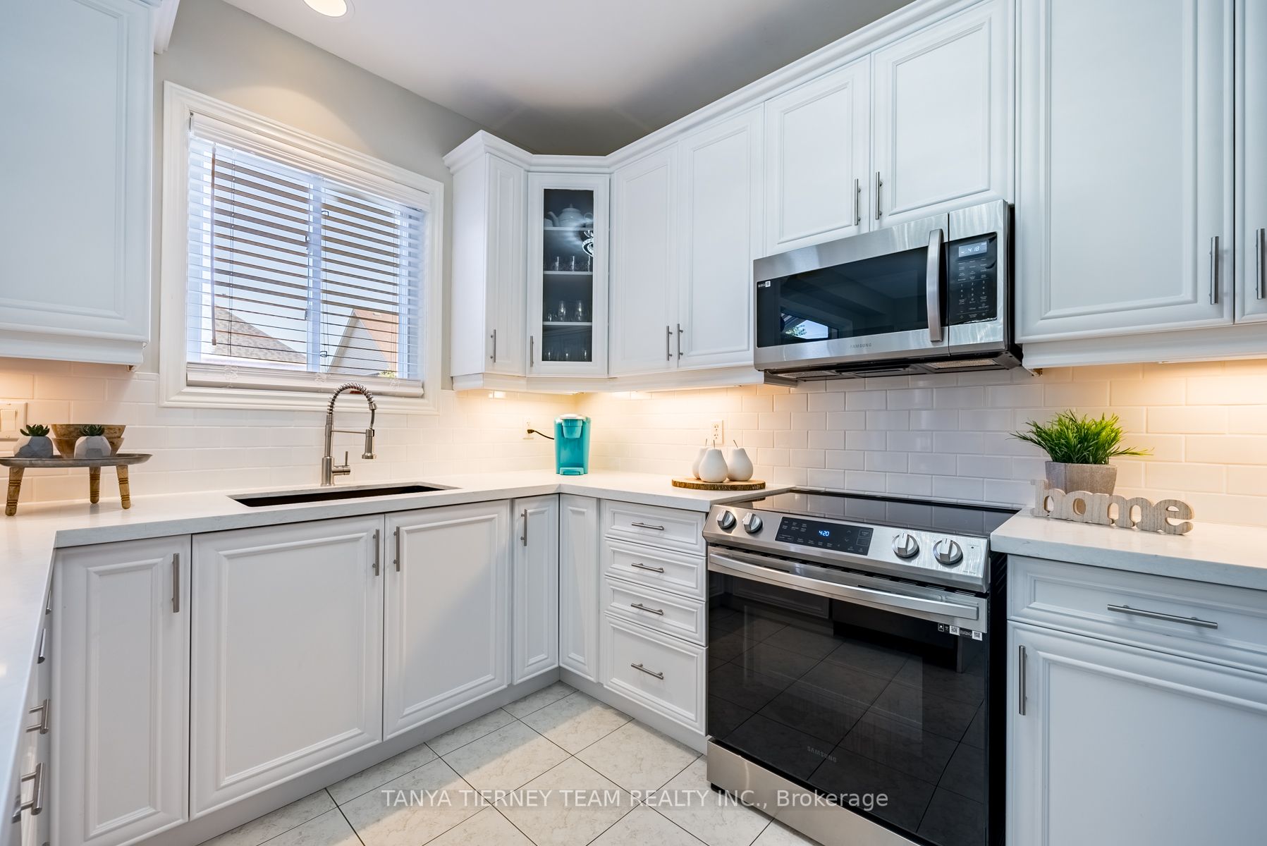 21 Corsham Drive