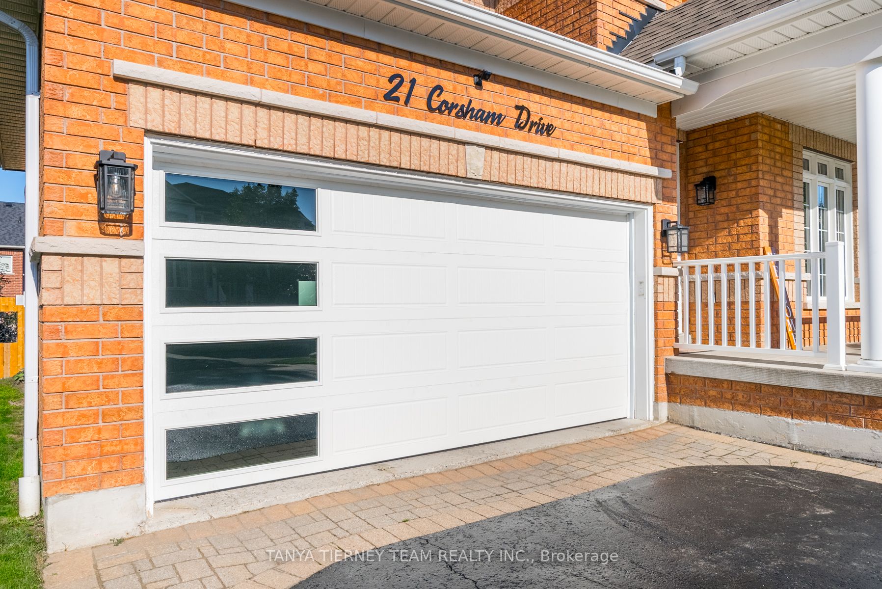 21 Corsham Drive