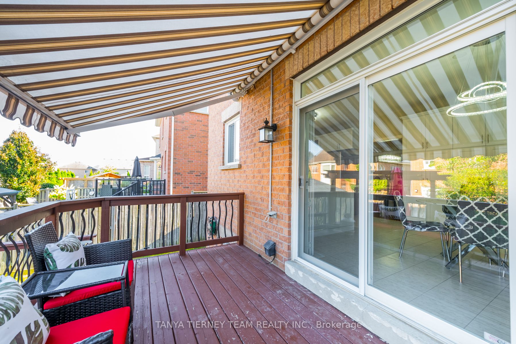 21 Corsham Drive