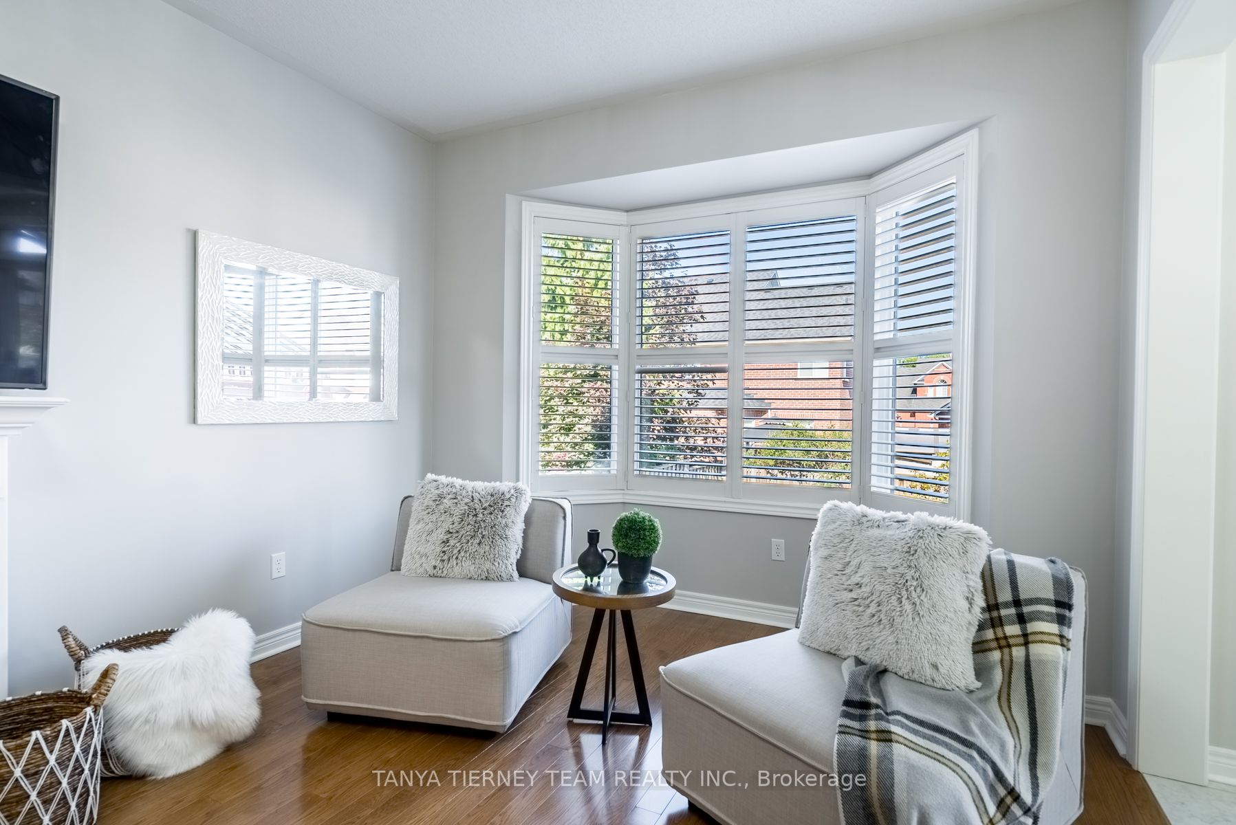 21 Corsham Drive