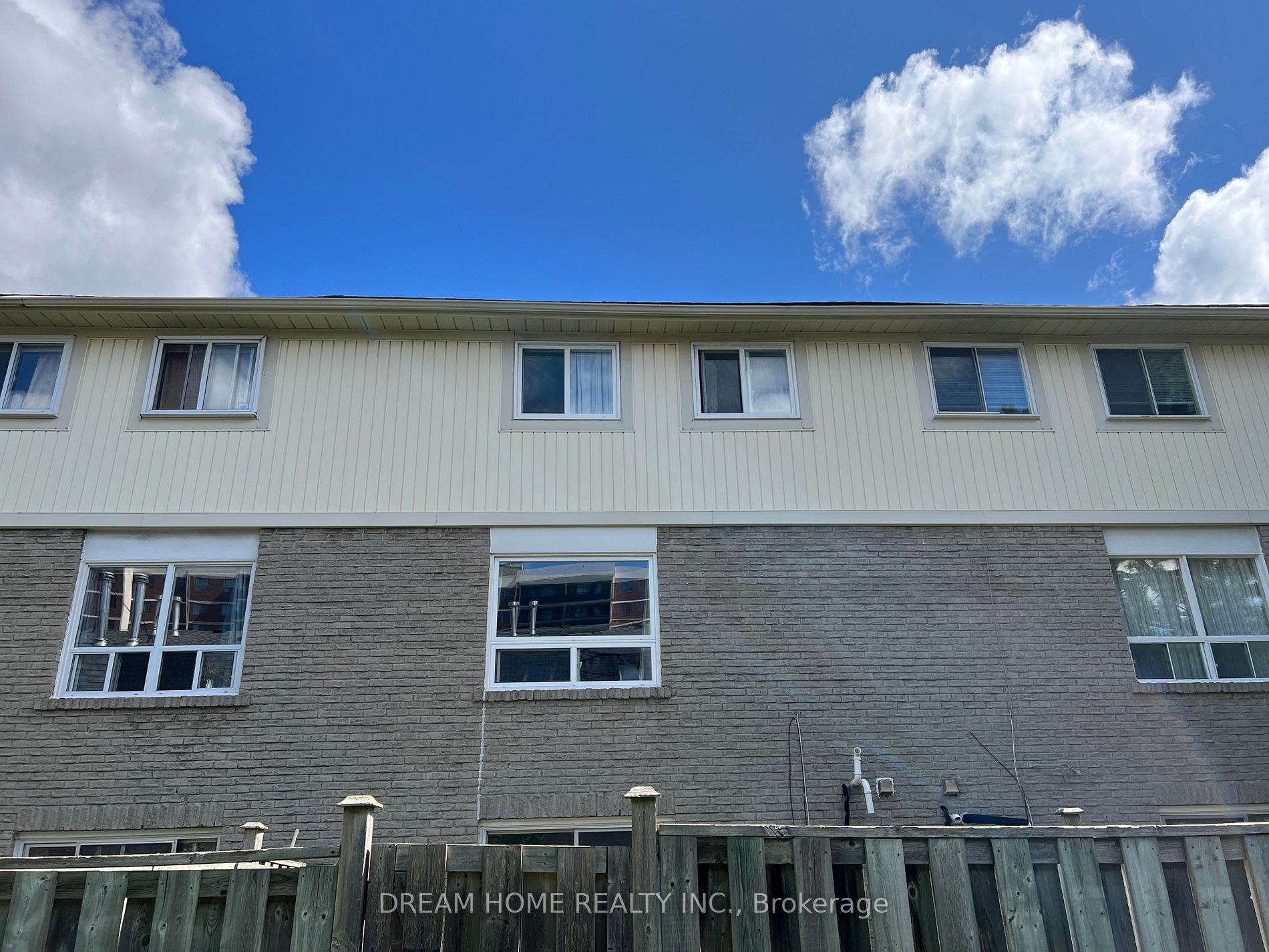 1280 Bridletowne Circ W, #108