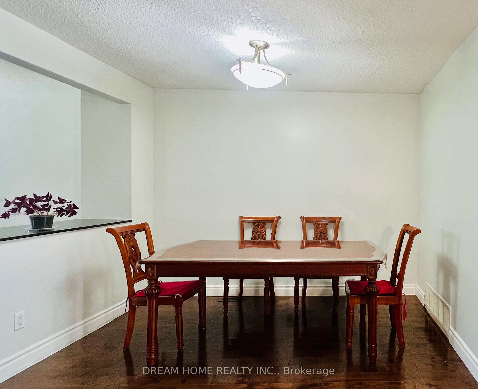 1280 Bridletowne Circ W, #108