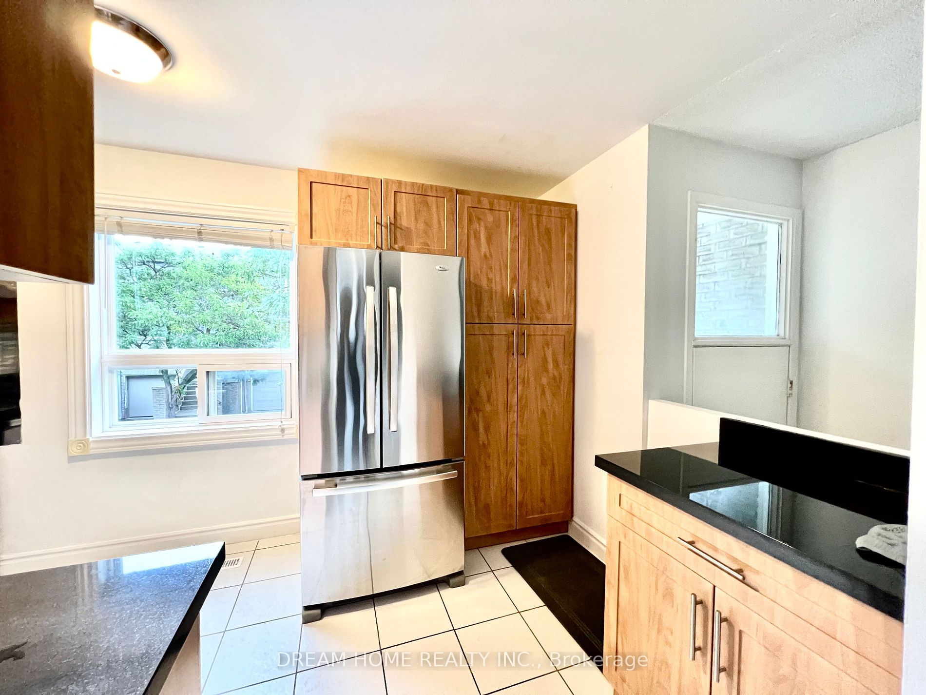 1280 Bridletowne Circ W, #108