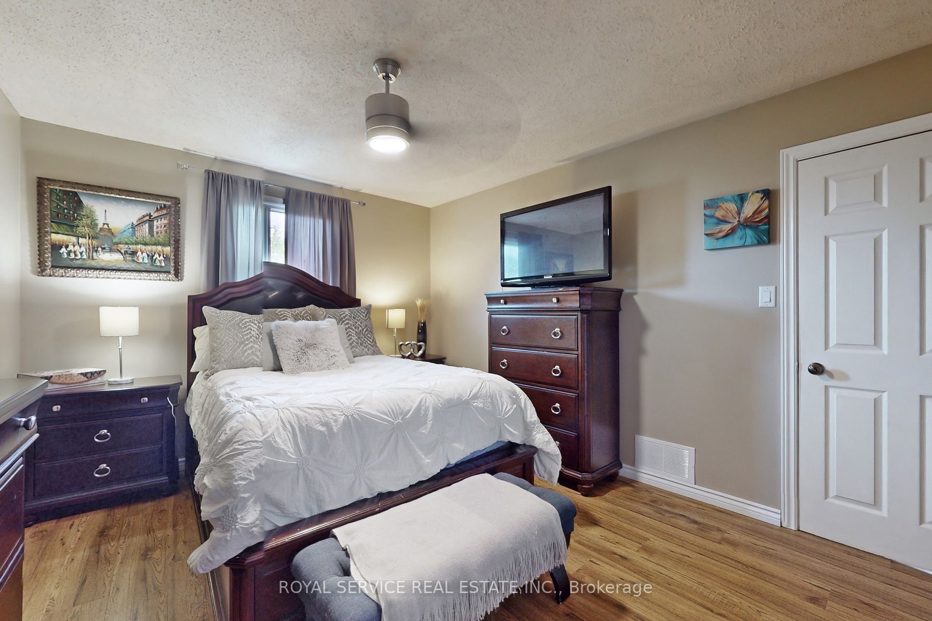 84 Homefield Square