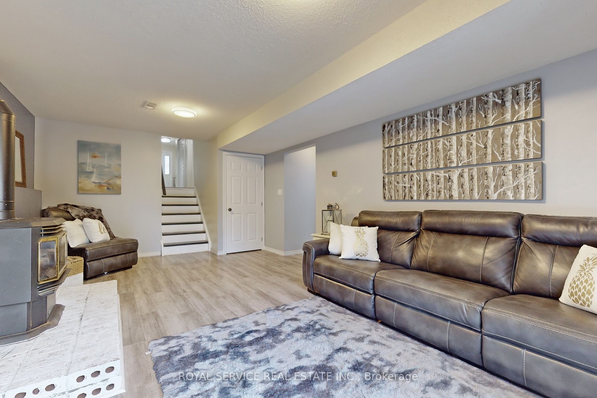 84 Homefield Square