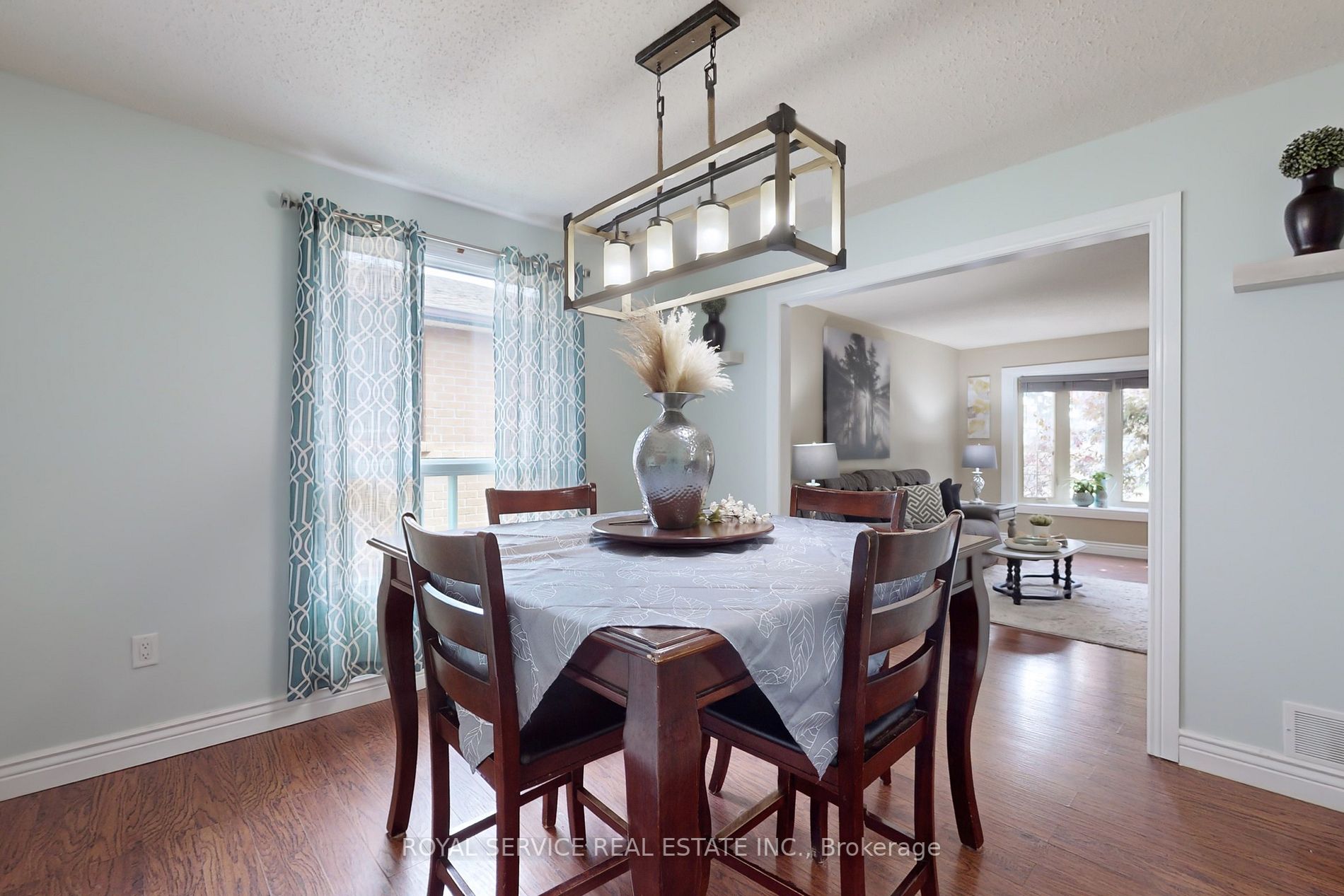 84 Homefield Square
