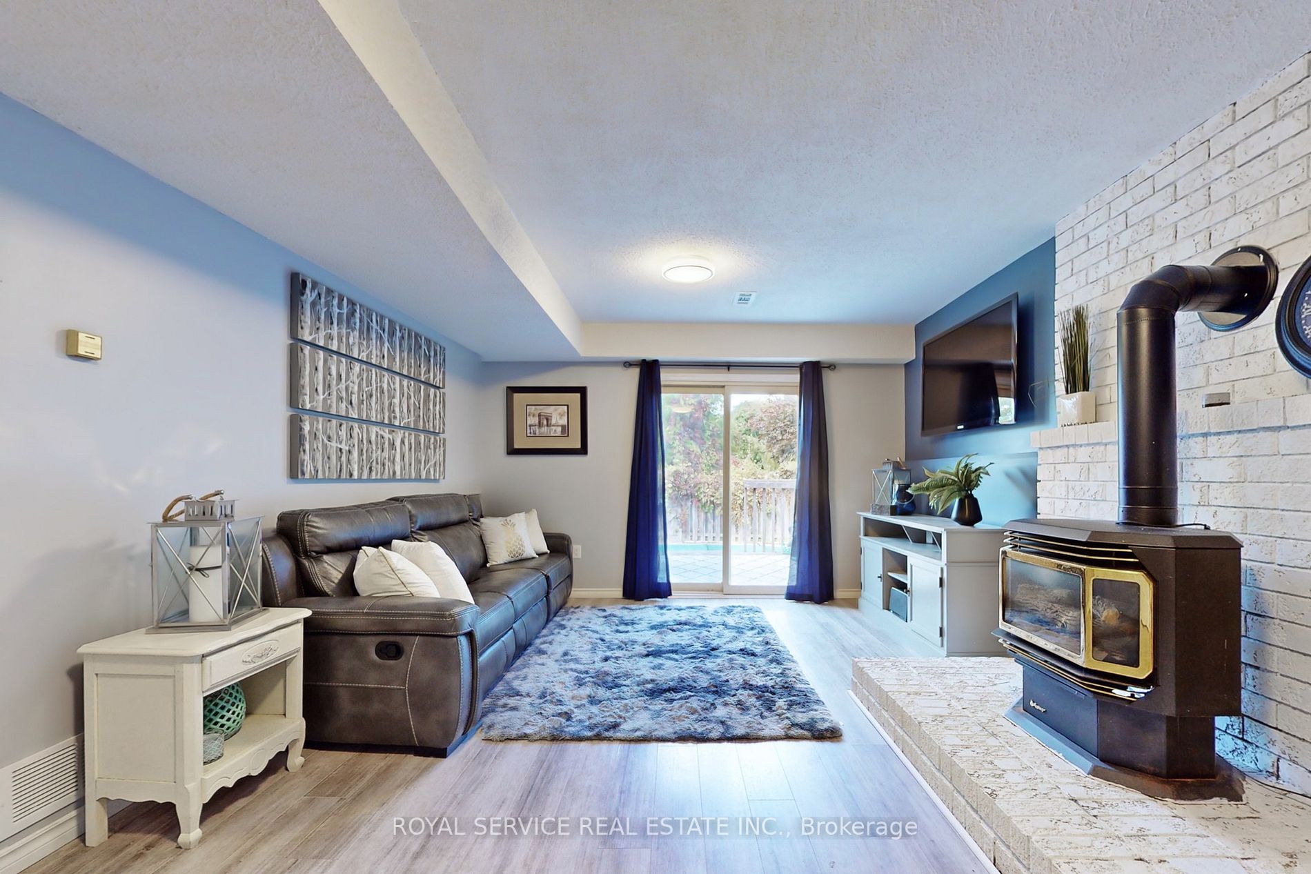 84 Homefield Square