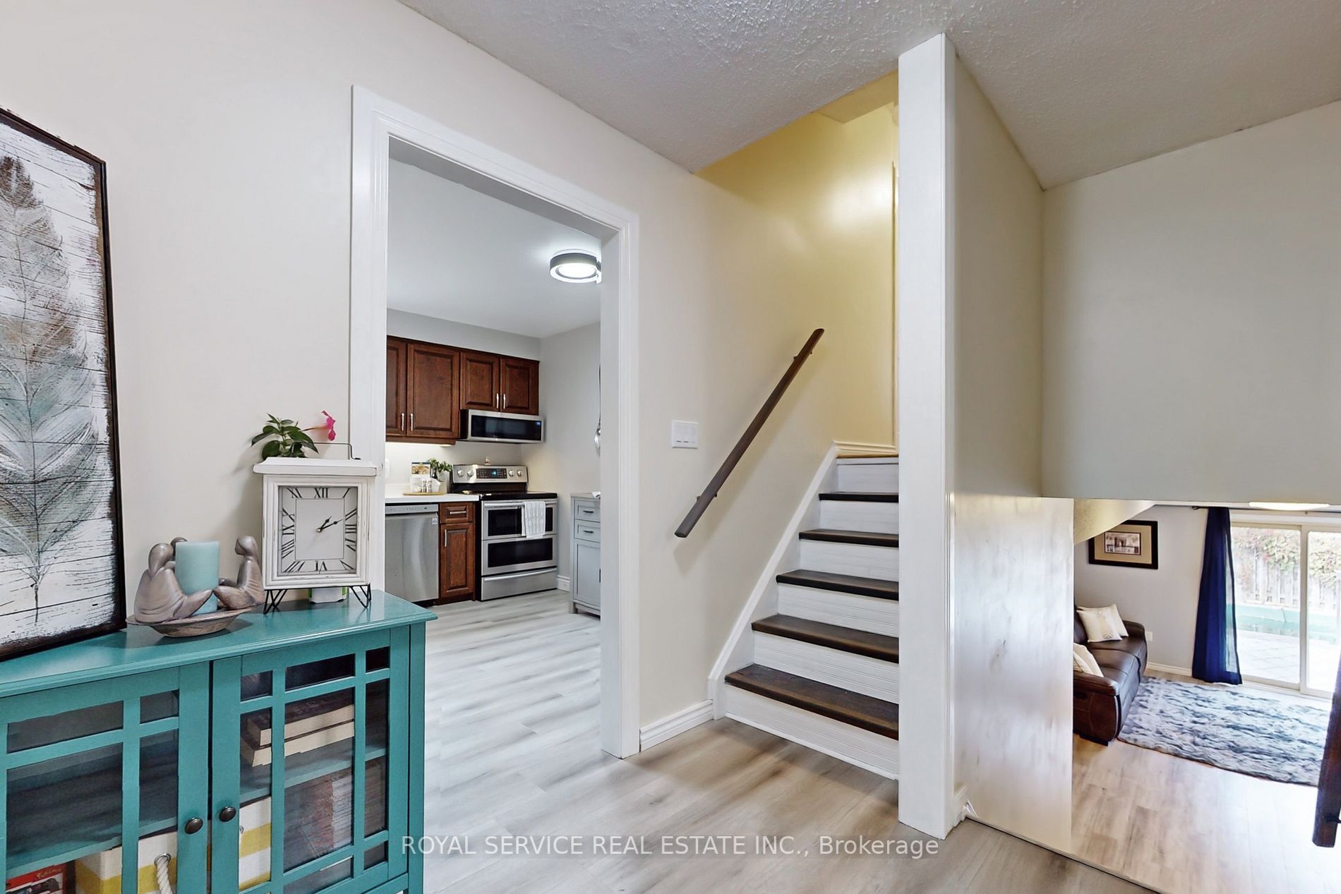 84 Homefield Square