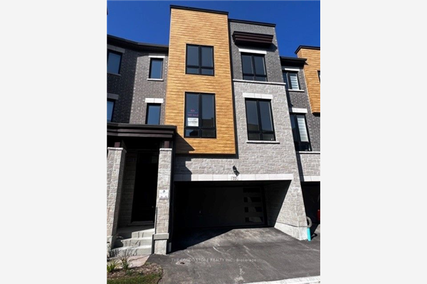 22 Steamboat Way, Whitby
