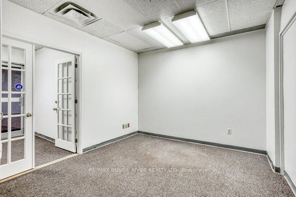 68 King St E, #A