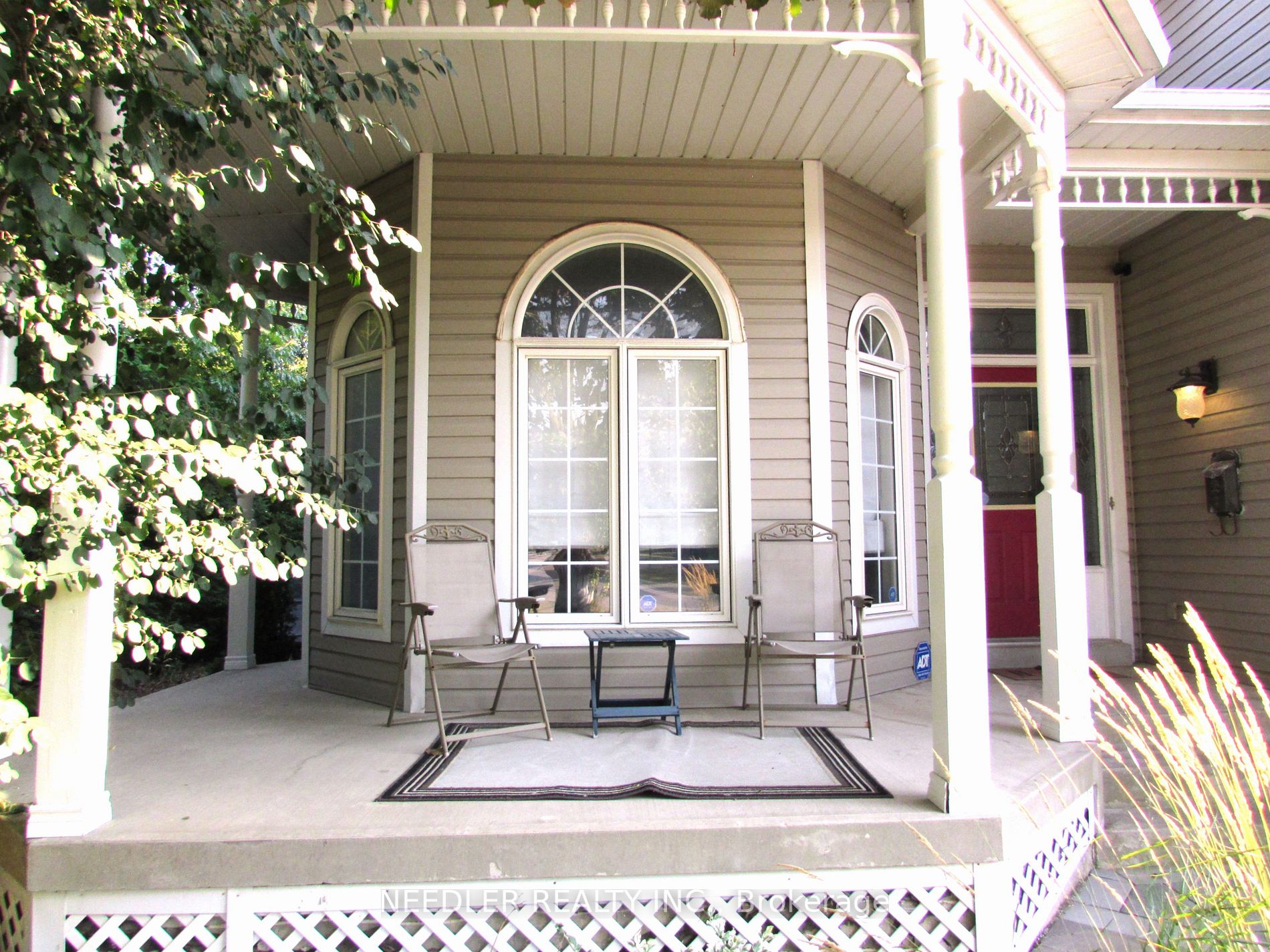 41 Thorndyke Cres