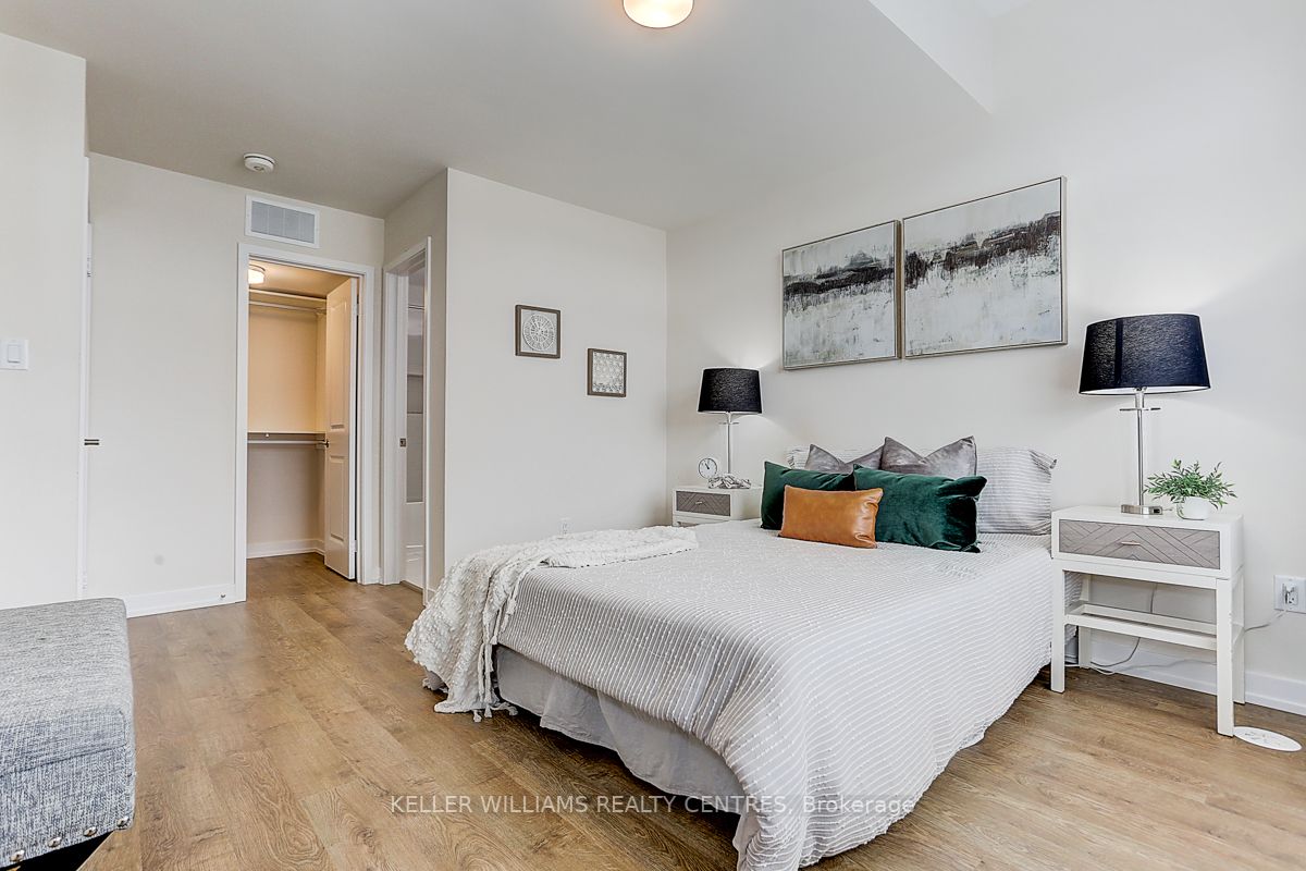 2550 Castlegate Crossing N, #314
