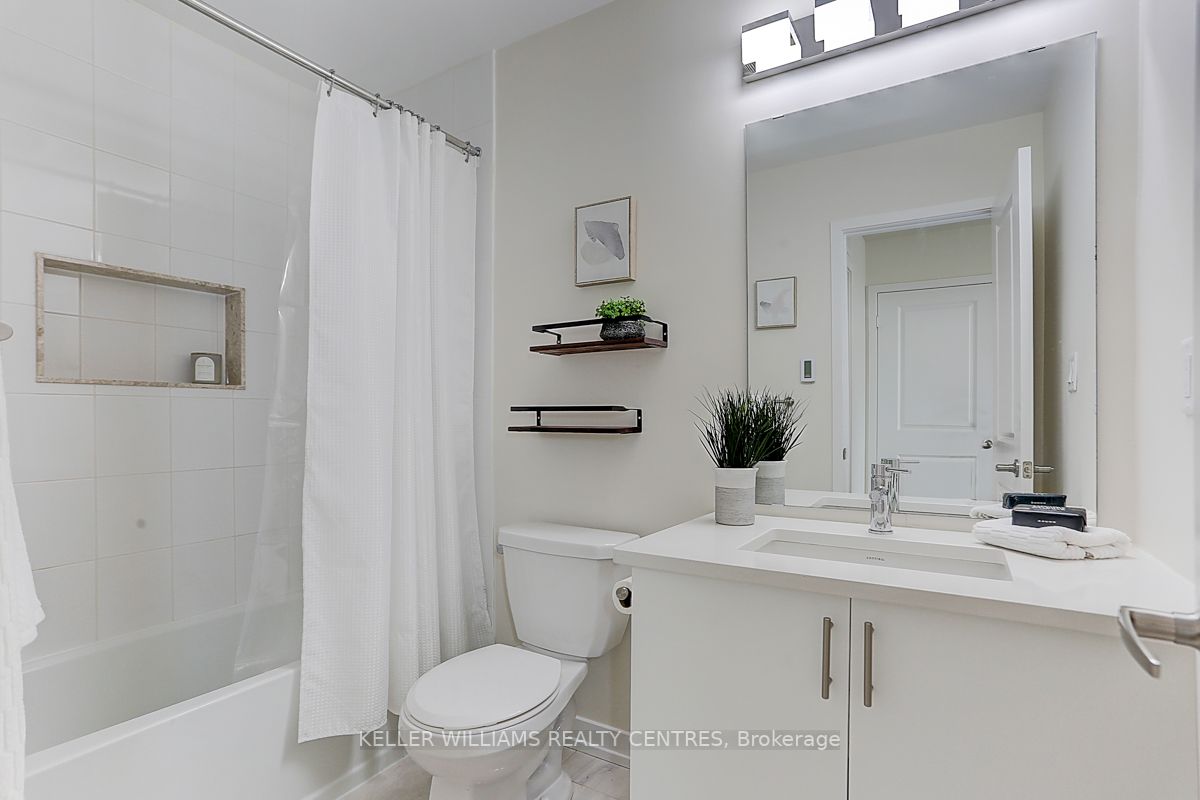 2550 Castlegate Crossing N, #314