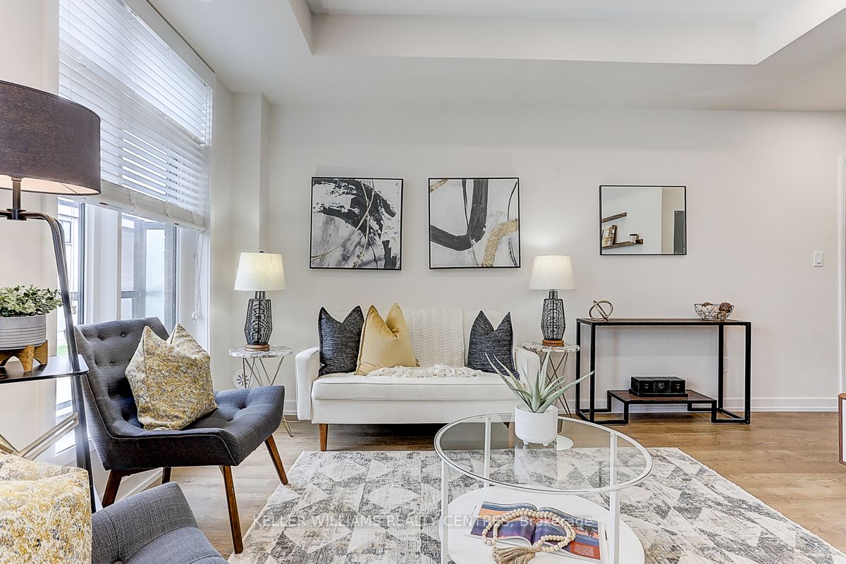 2550 Castlegate Crossing N, #314