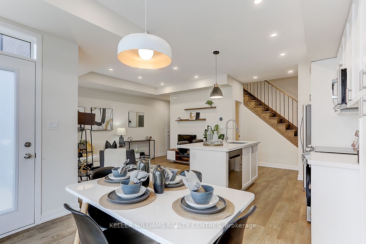 2550 Castlegate Crossing N, #314