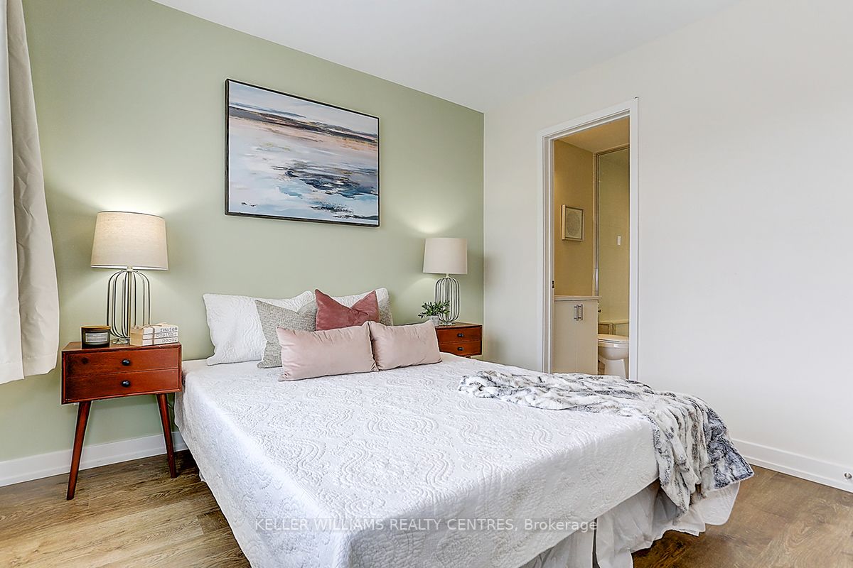2550 Castlegate Crossing N, #314