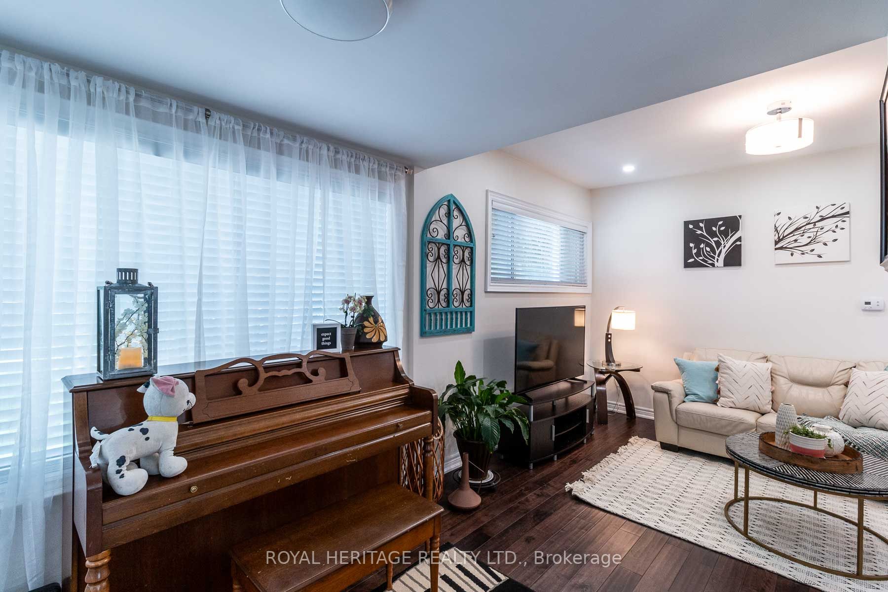 99 Townline Road N