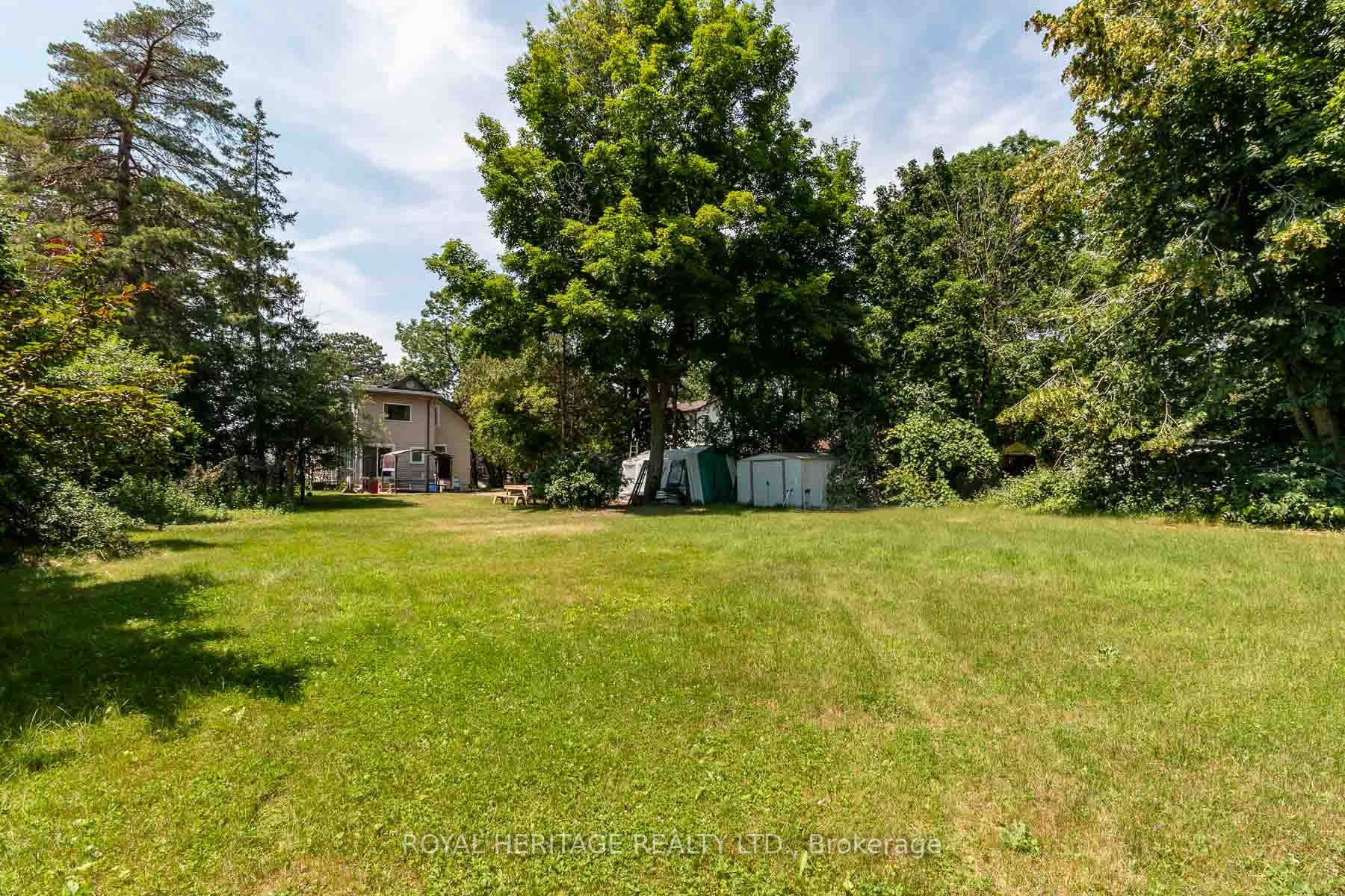 99 Townline Road N
