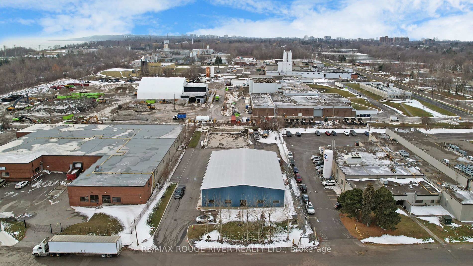 30 Minuk Acre