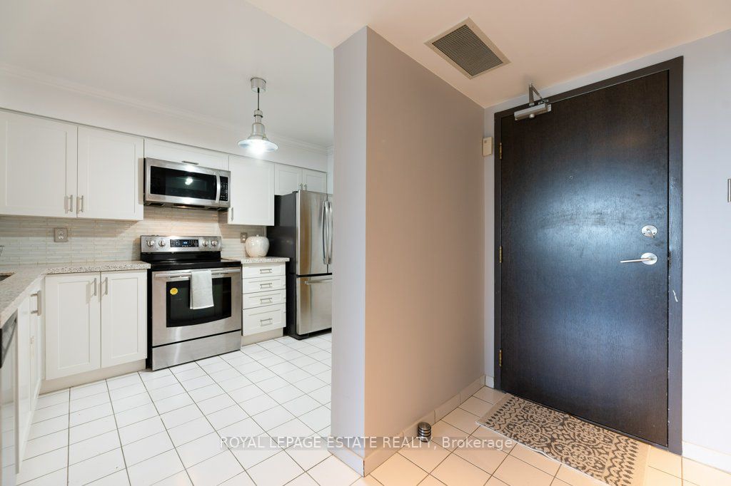 4725 Sheppard Ave E, #416