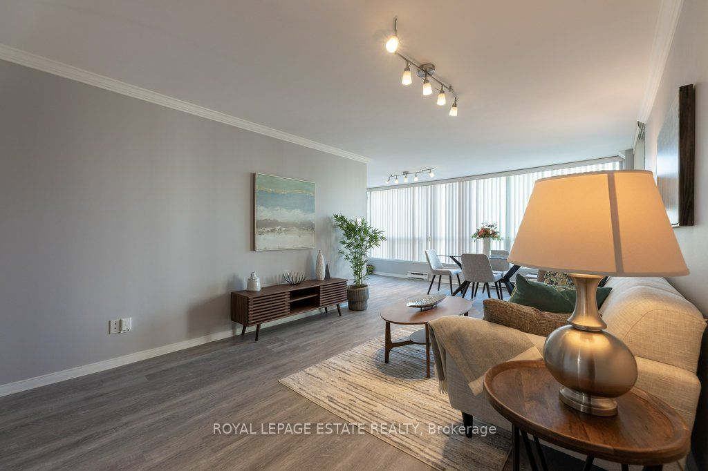 4725 Sheppard Ave E, #416