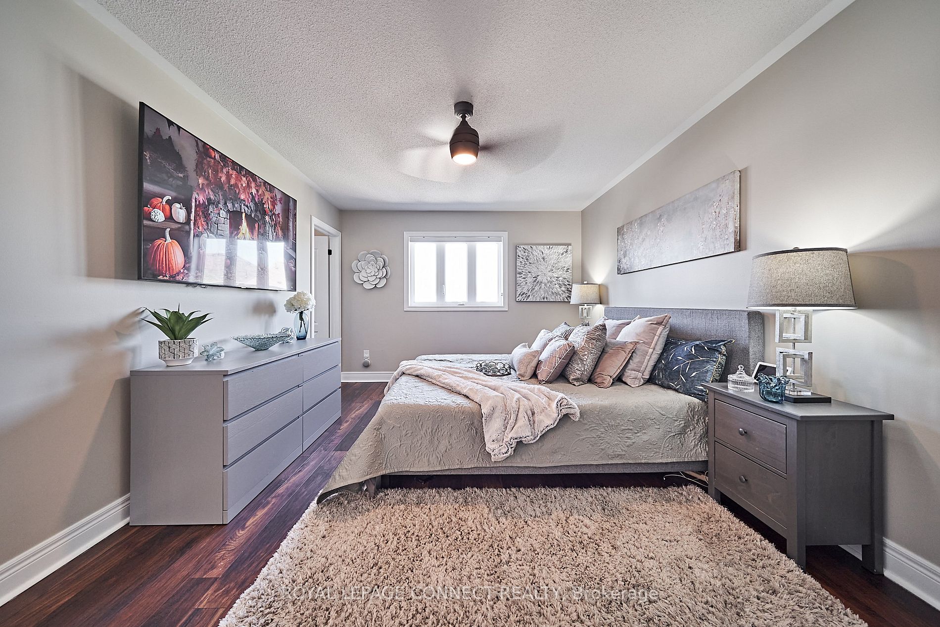 181 Bathgate Cres