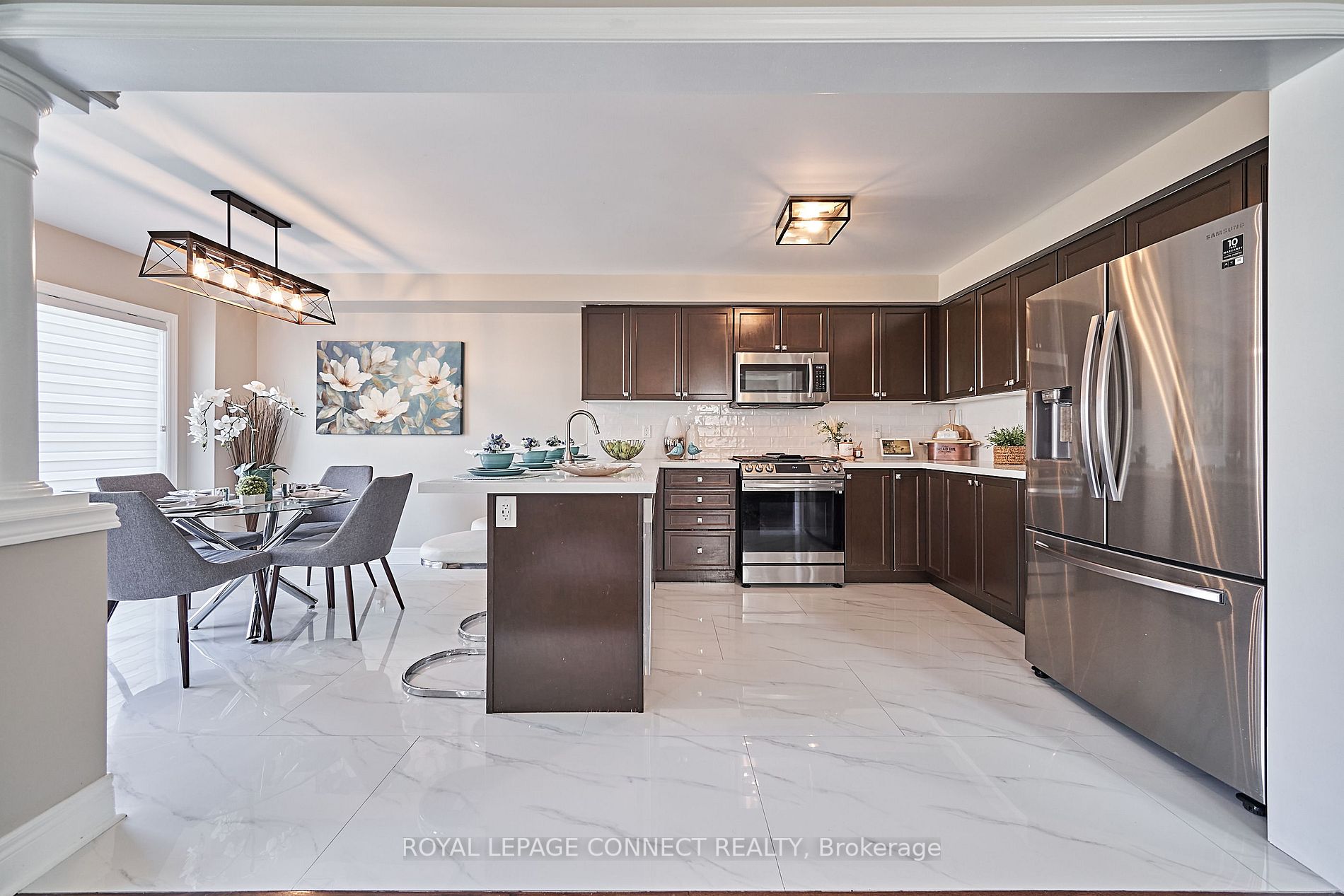 181 Bathgate Cres