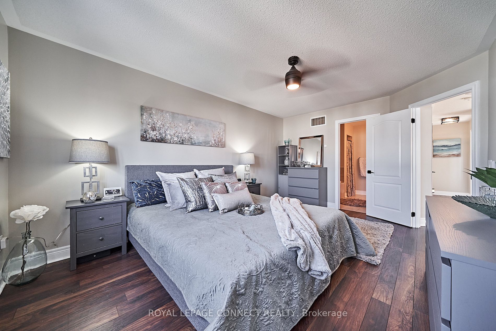181 Bathgate Cres